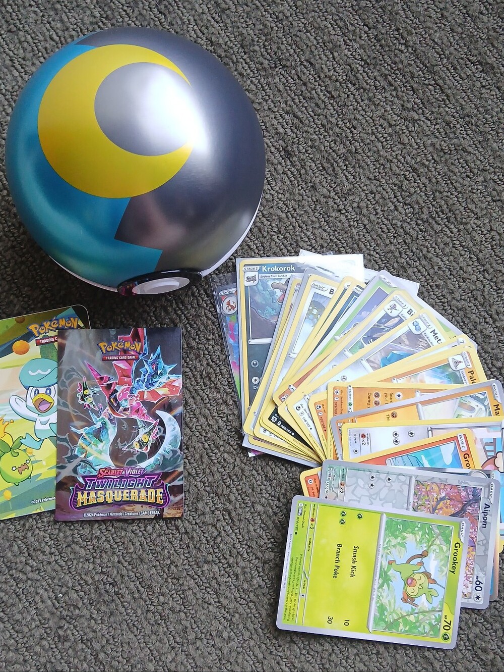 Pokémon Moon ball tin cards and stickers